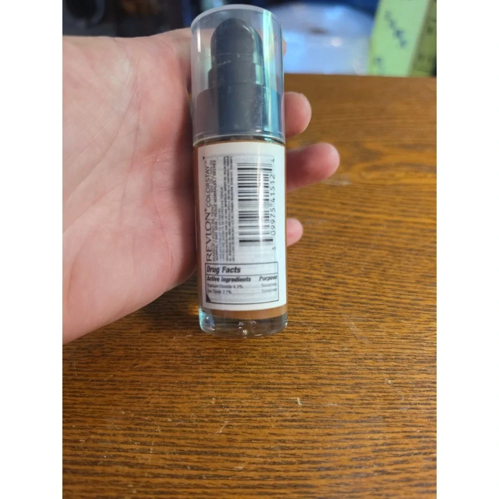 Revlon ColorStay Makeup for Normal/Dry Skin, 410 Cappuccino,‎ 1 fl oz
